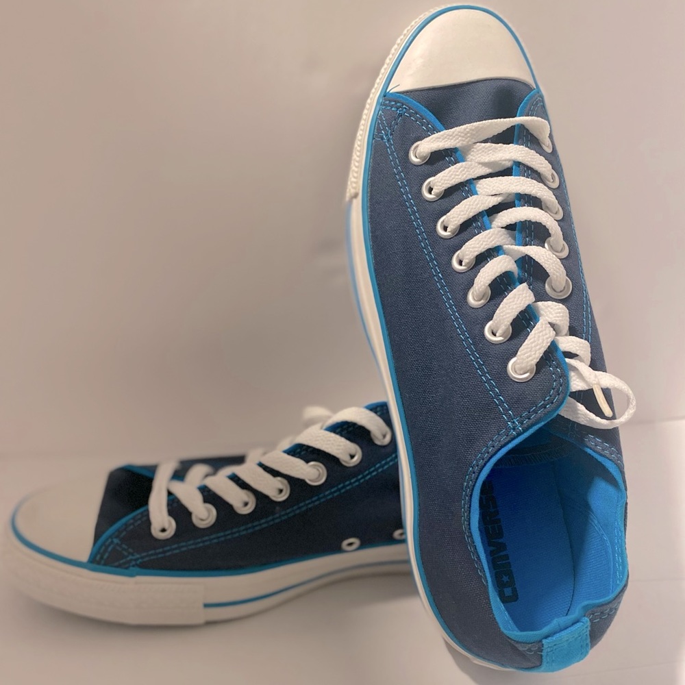 Men Navy Blue Converse